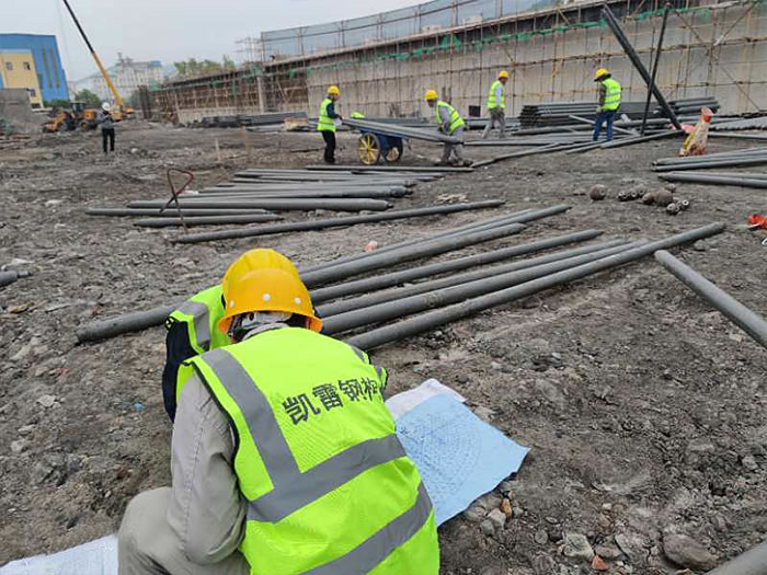 池州螺栓球网架结构